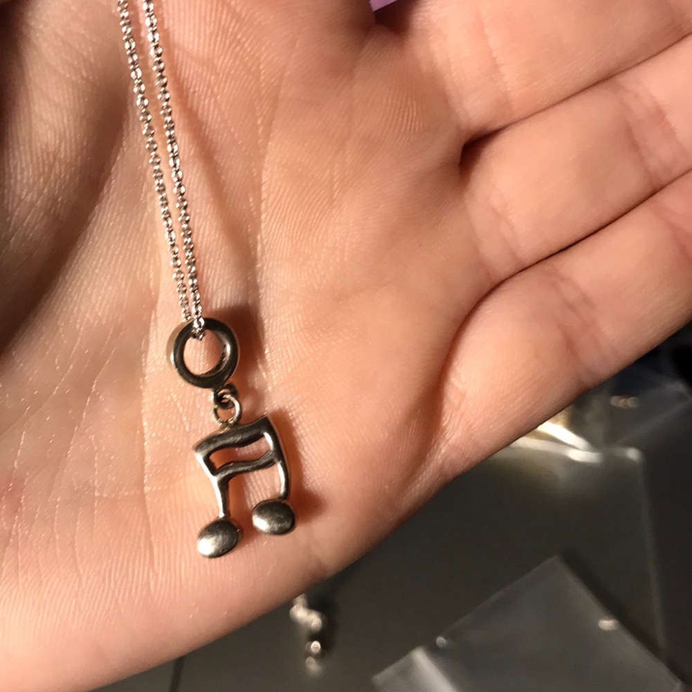 Music note necklace